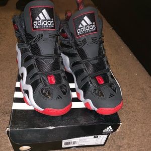 Kids Adidas Crazy 8’s